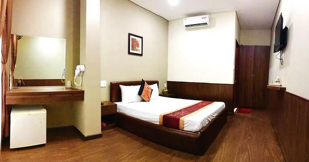 Quan Quan Hotel Da Nang